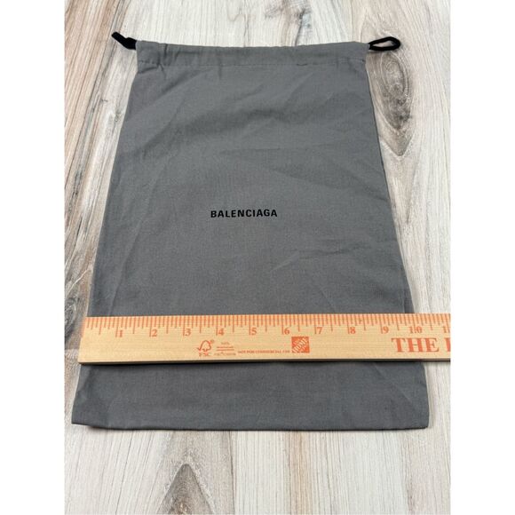 10” x 15” Balenciaga Dust Bag (Item# 0251) - Picture 3 of 4
